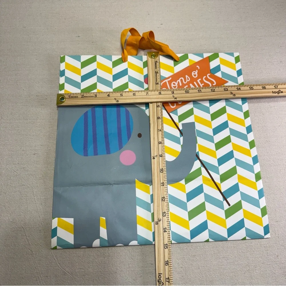 Baby Gift Bag Set - Pastel Multi-Color Welcome Baby Designs - 6 Gift Bags